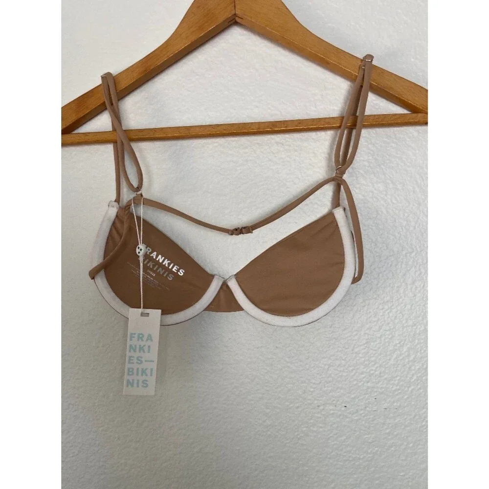 Frankies Bikinis Maggie Underwire Swimsuit Bikini Top Small Beach Vacation